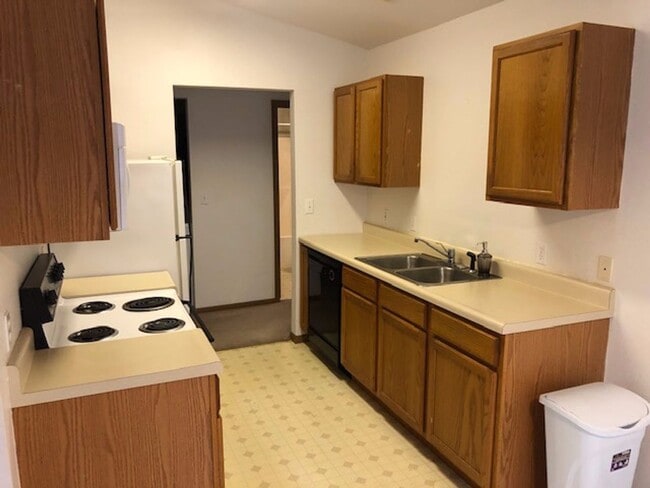 Photo - 4809-4811 Geyser Blvd Unidad 4811 Geyser Blvd