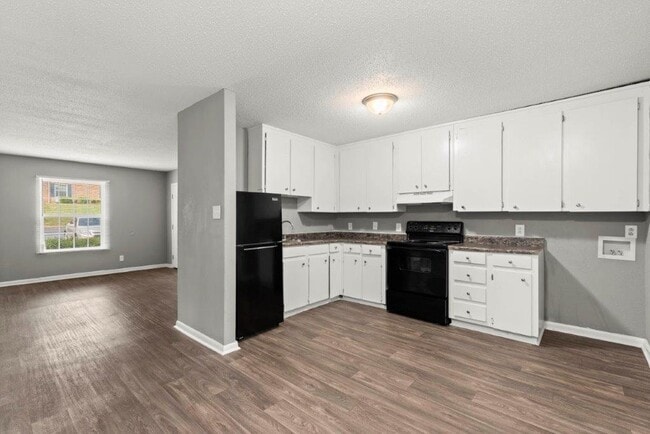Walnut Hills Apartments