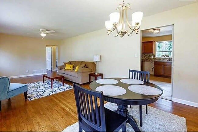 Photo - 3405 Elgin Dr