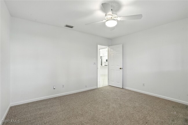 Building Photo - 1301 Piper Blvd Rental