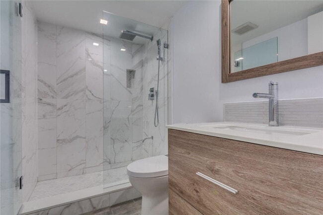 Photo - 625 Oaks Dr Unit 1007