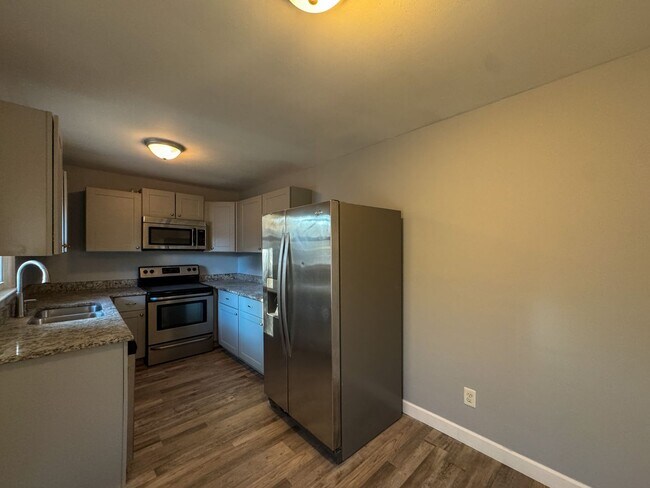 Photo - Charming 3 Bed 1 Bath Home Conveniently Located in Fayettevile