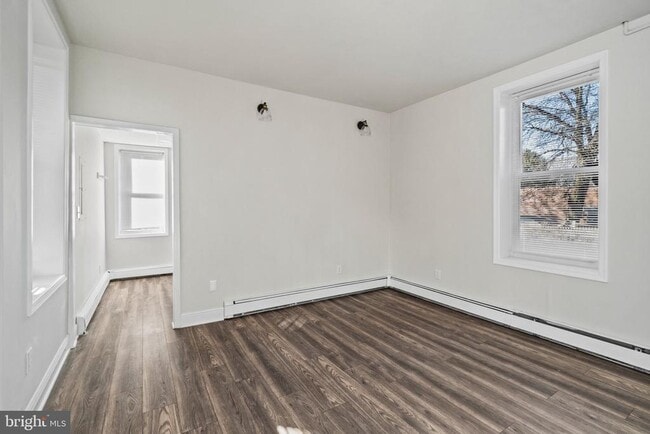 Photo - 148 Walnut St