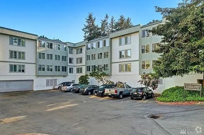 Building Photo - 13717 Linden Ave N Unit 220 Rental