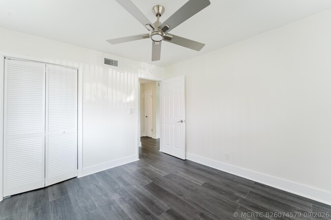 2772 NE 5th Ave Unit 2774 A