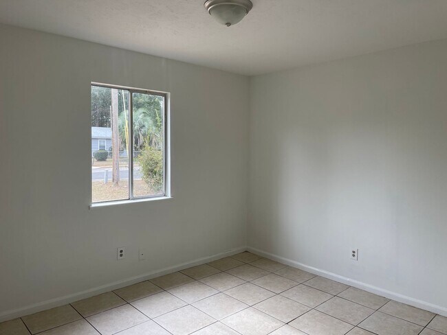 Photo - 4 bed 2 bath Lease Option