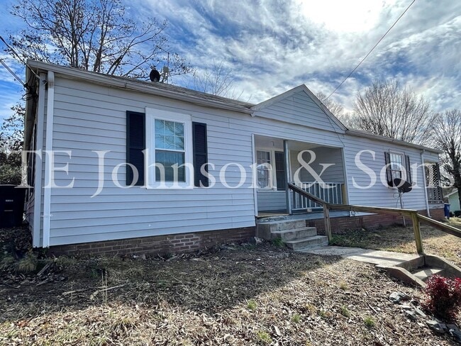 Photo - 1 Bedroom Duplex with Classic Charm on E 25th St