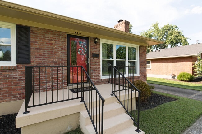 Photo - 4311 Kinloch Rd