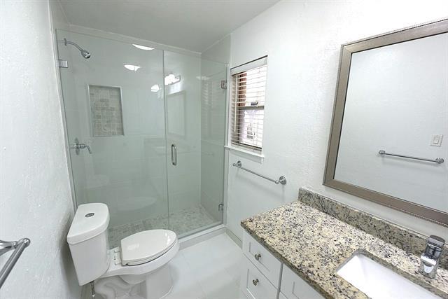Photo - 4818 Cole Ave Unit 104
