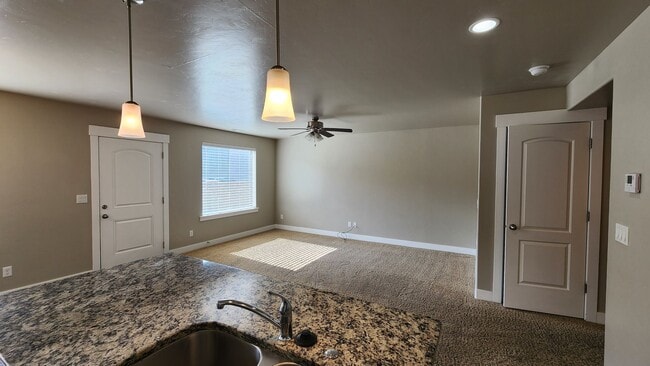 Photo - 576 N 220 E