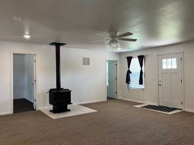 Photo - 4400 N Swede Ln