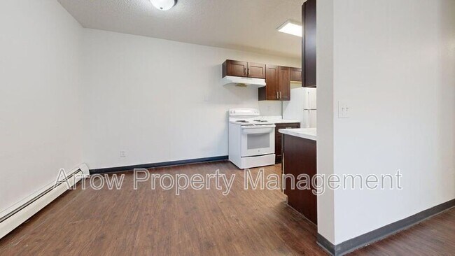 Photo - 215 E Arbor Ave