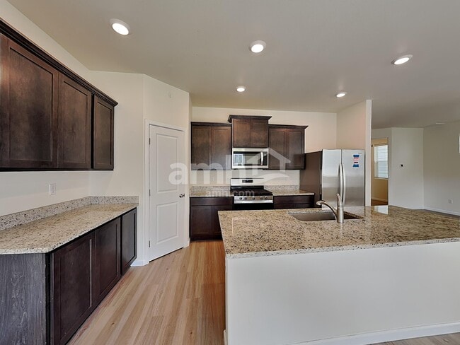 Photo - 1221 W 17th Ave