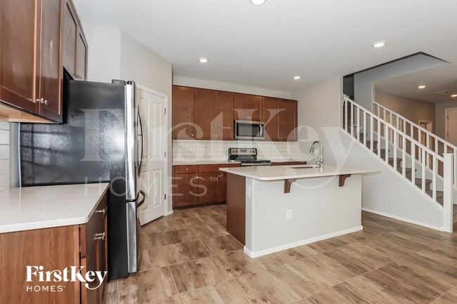 Photo - 1157 S Amulet