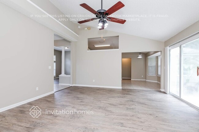 Photo - 2718 Tanya Terrace