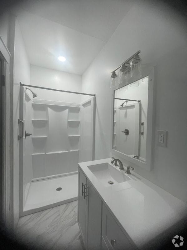 Building Photo - 4039 Gleane Street Rental