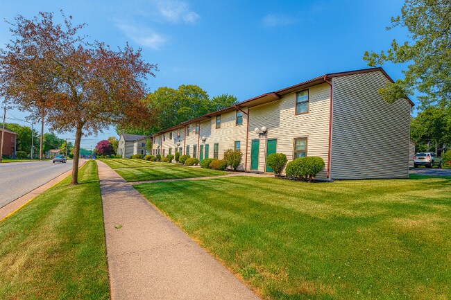 Photo - 608 N Highland Ave Unit 608