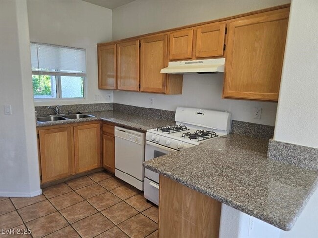 Photo - 2120 Calville St Unit 203