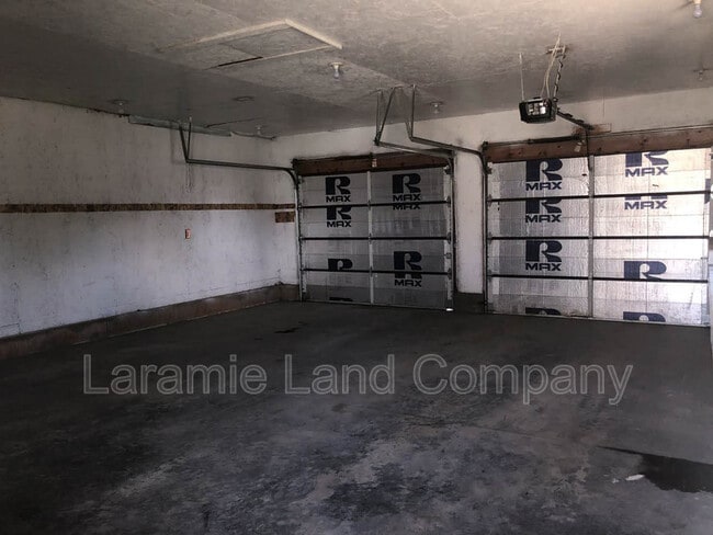 Photo - 2582 W Jackson St