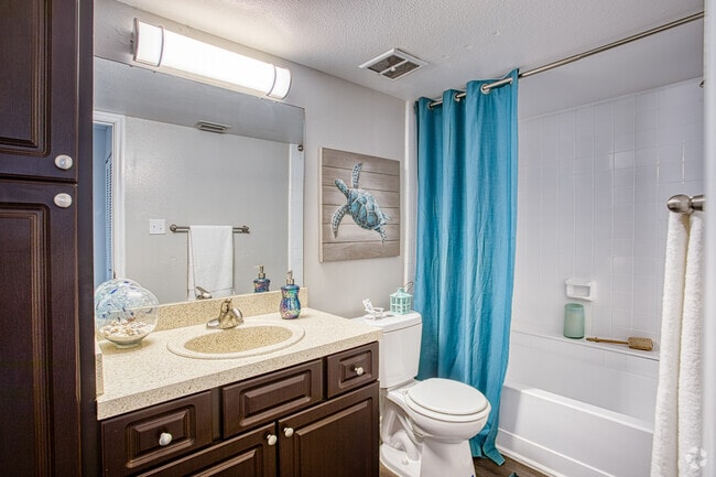 2BD, 2BA - 1000 SF