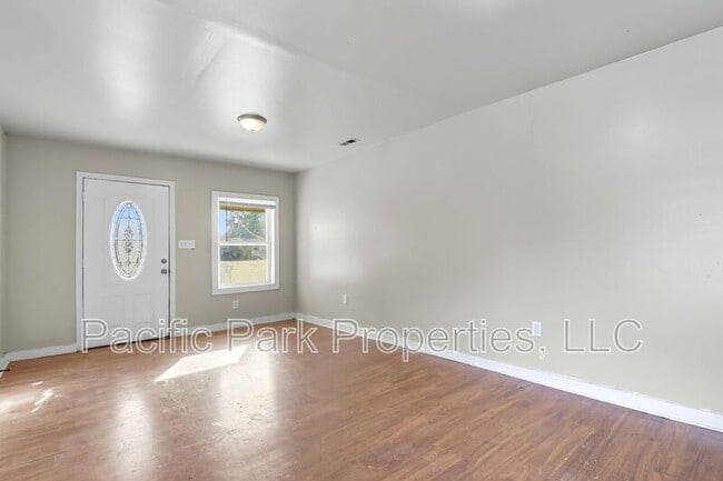 Photo - 502 S Holmes Ave