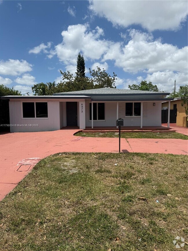 Building Photo - 6473 SW 25th St Rental