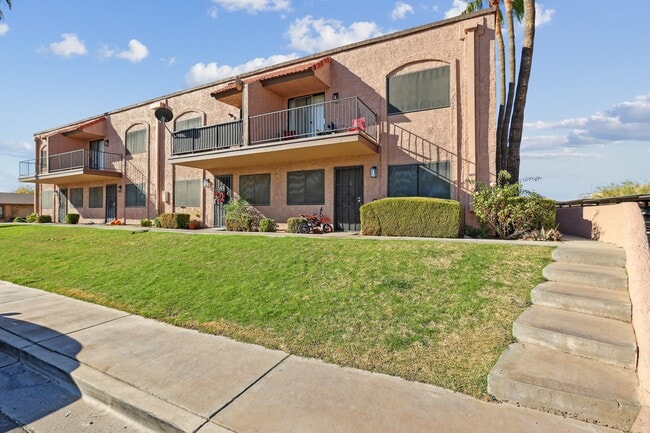 Las Palmas Townhomes