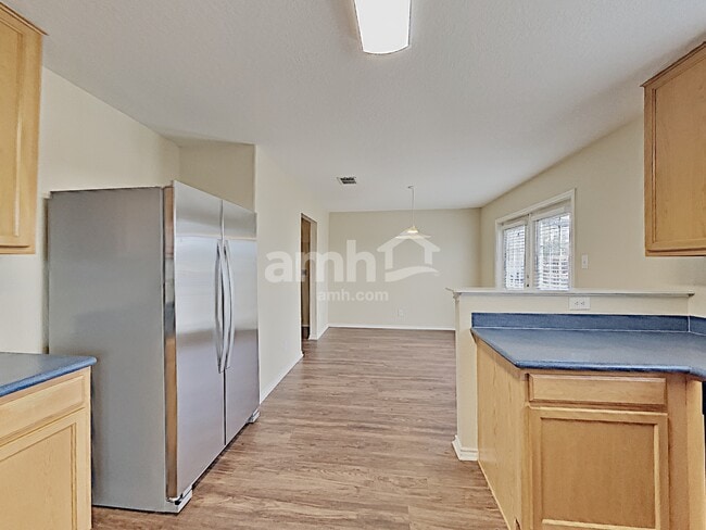 Photo - 7915 Arabian Cv