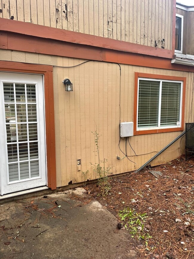 Photo - 3359 Columbia Trce