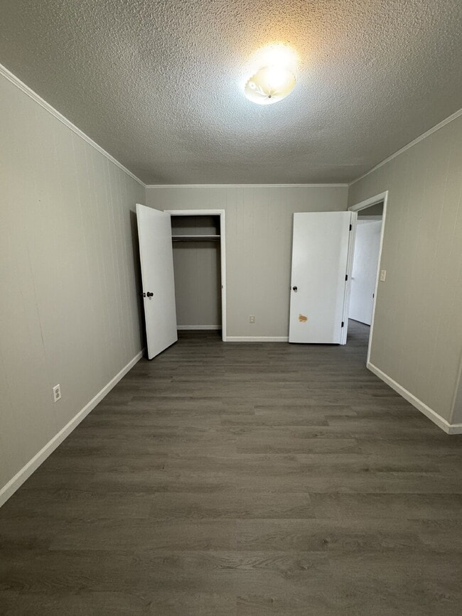 Photo - 144 Nottingham Dr Apartment Unit 2