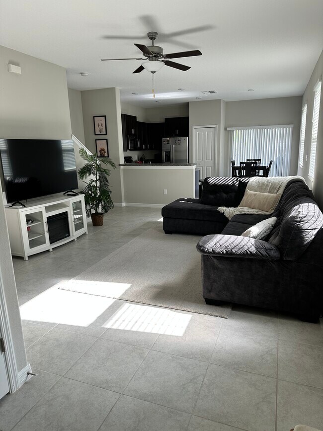 Photo - 4425 Globe Thistle Dr