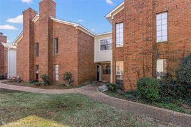 North Bossier Townhouse - North Bossier Townhouse