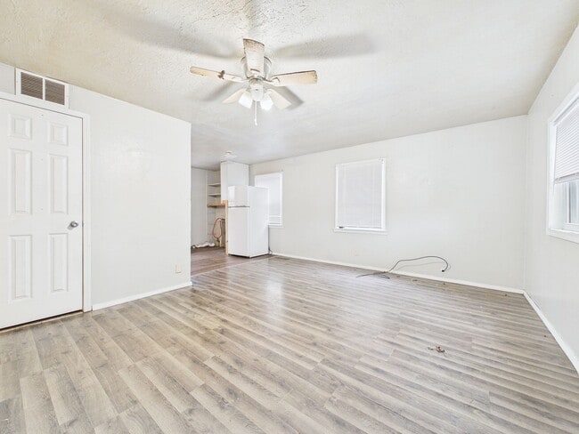 Photo - 2 Bedroom 1 bathroom Home