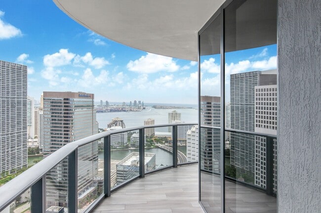 Building Photo - 801 S Miami Ave Unit # 4005