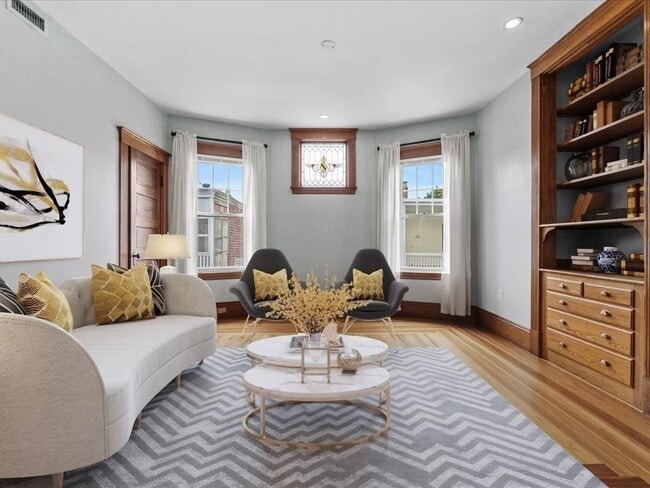 Photo - 10 Ticknor St Condo Unit 3