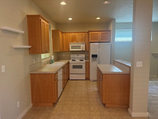 Photo - 10722 SE 75th Ave