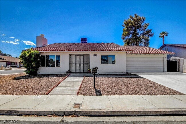 Photo - 4367 S Mojave Rd