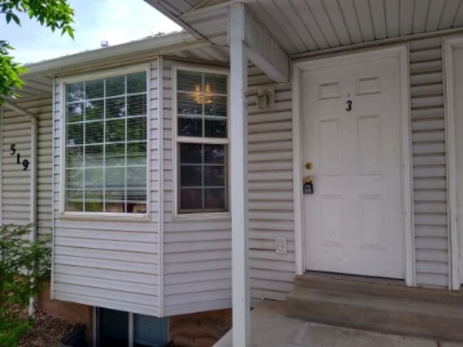 Photo - Cozy Student Housing! Private Rooms Available with Private Bathroom! Unit Student Housing