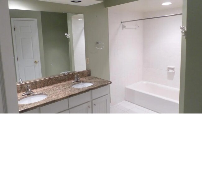 Photo - 3 bed, 2 bath in Desirable Kirkwood!
