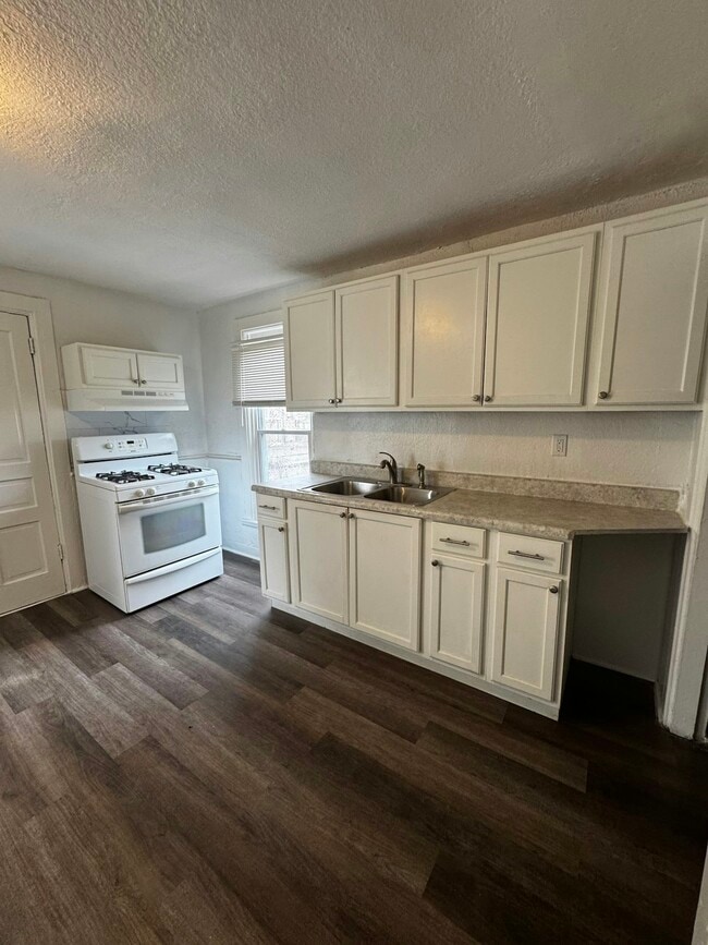 Photo - 1116 61st St Unit 1118