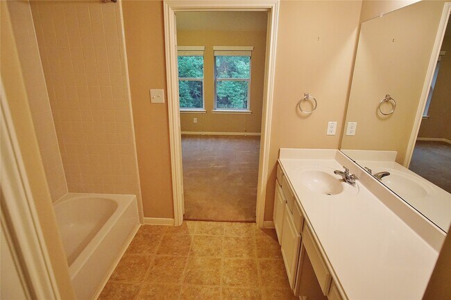 Photo - 13051 Iris Garden Ln