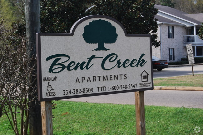 Building Photo - Bent Creek Rental