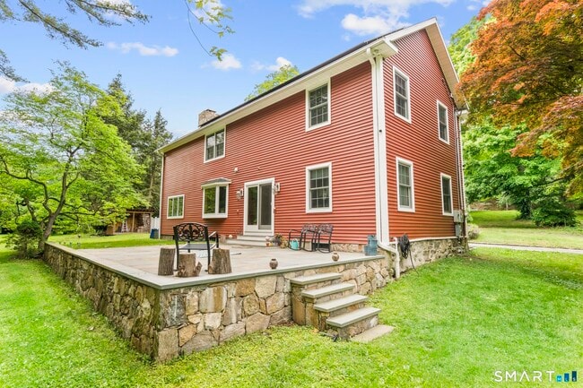 Photo - 35 Armstrong Rd
