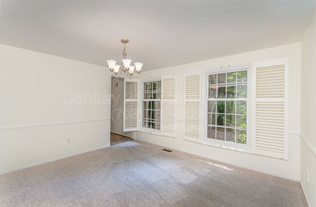 Photo - 7690 Middle Valley Dr