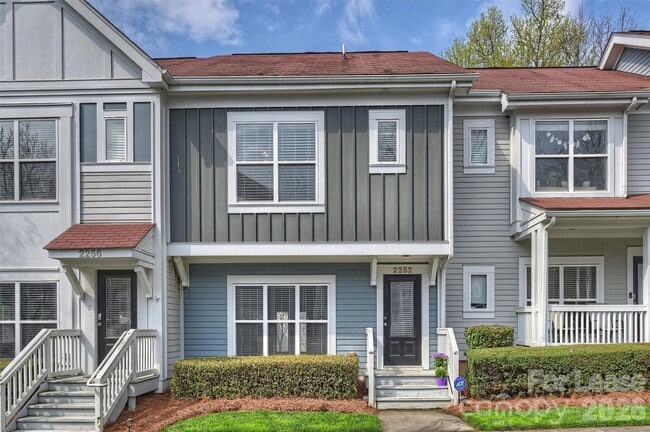 Building Photo - 2252 Vision Dr