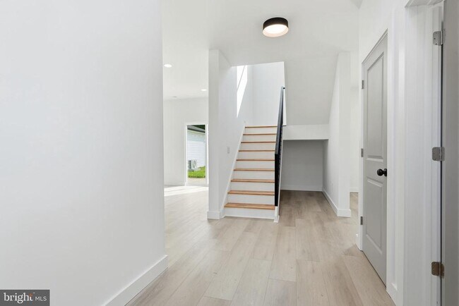 Photo - 96 Elderberry Dr