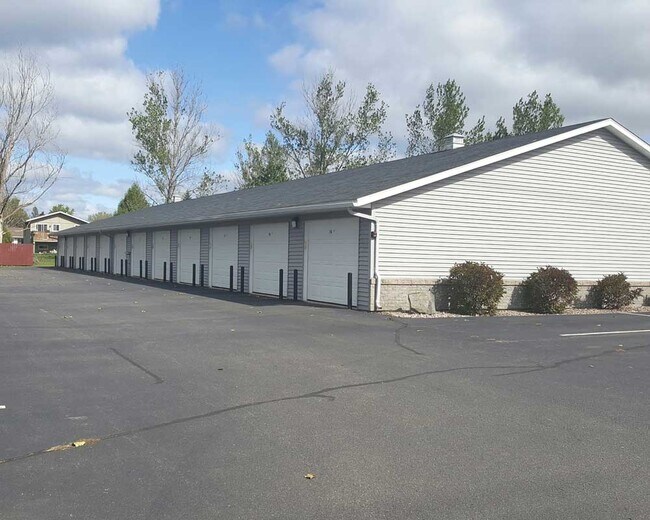 Cedar Creek Apartments Rothschild, WI