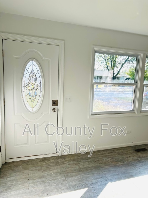 Photo - 344 Durham Dr