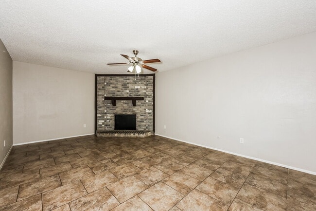1522 Sunset Ln