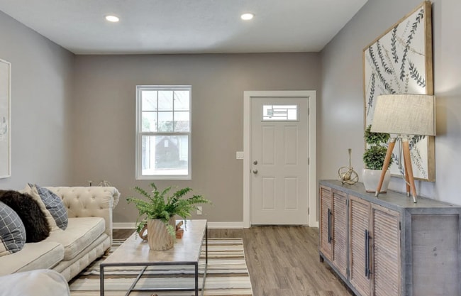 Photo - Fully Remodeled 4 Bedroom Benson Home!!